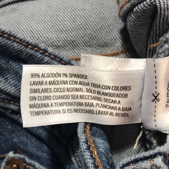 Universal Thread Mid Rise 80’s Slim Raw Hem Medium Blue Denim Jeans Sz 10 | NWT - Picture 8 of 9